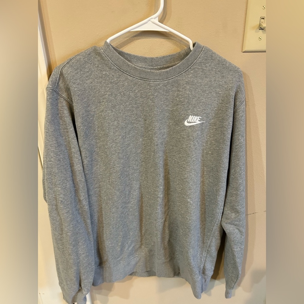 grey nike crewneck